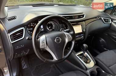 Внедорожник / Кроссовер Nissan Qashqai 2016 в 