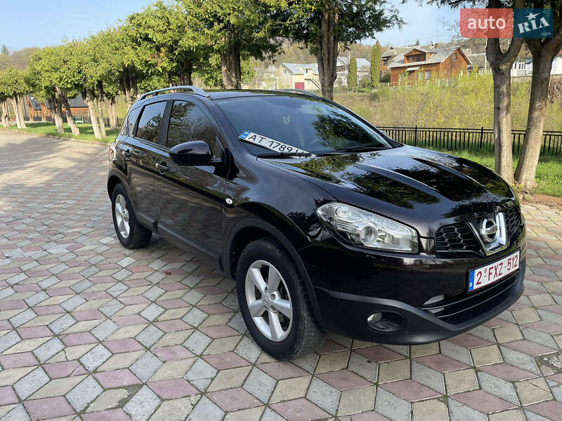 Позашляховик / Кросовер Nissan Qashqai 2010 в Коломиї