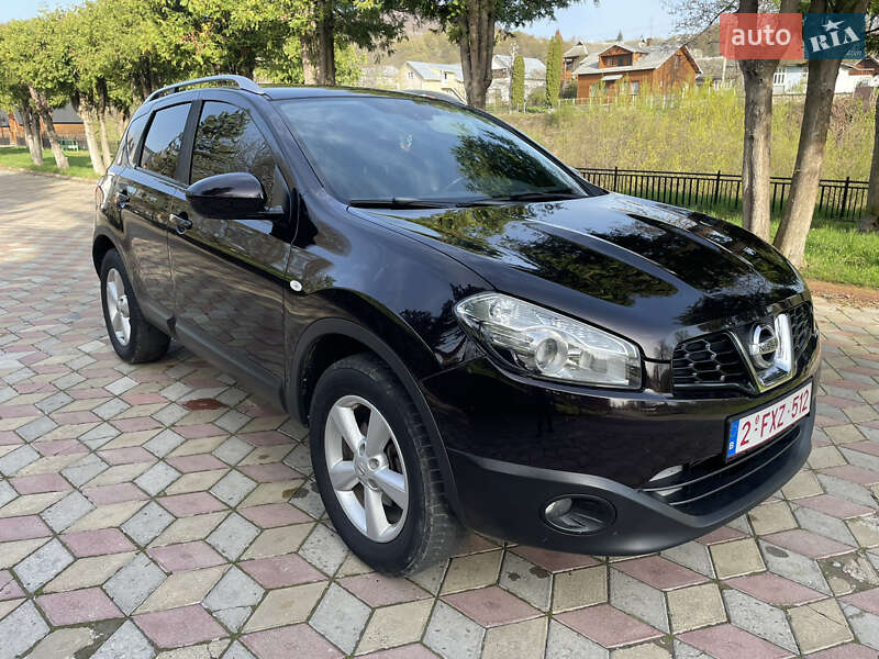 Позашляховик / Кросовер Nissan Qashqai 2010 в Коломиї