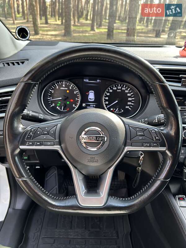 Внедорожник / Кроссовер Nissan Qashqai 2018 в Киеве