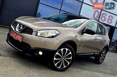 Внедорожник / Кроссовер Nissan Qashqai 2013 в 