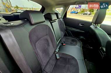 Внедорожник / Кроссовер Nissan Qashqai 2013 в 