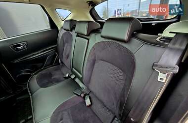 Внедорожник / Кроссовер Nissan Qashqai 2013 в 