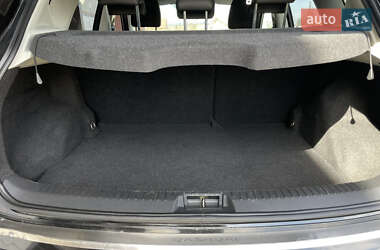 Внедорожник / Кроссовер Nissan Qashqai 2012 в 