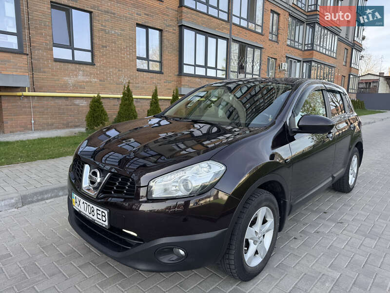 Внедорожник / Кроссовер Nissan Qashqai 2013 в Житомире фото 3 Внедорожник / Кроссовер Nissan Qashqai 2013 в Житомире