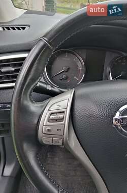Внедорожник / Кроссовер Nissan Qashqai 2014 в 
