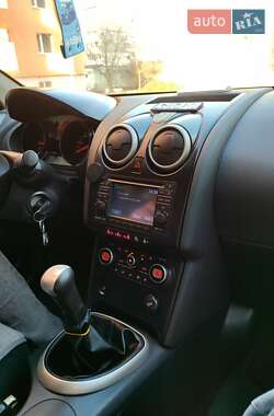 Позашляховик / Кросовер Nissan Qashqai 2007 в 