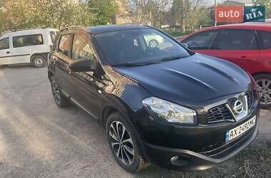 Внедорожник / Кроссовер Nissan Qashqai 2012 в 