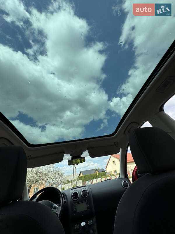 Позашляховик / Кросовер Nissan Qashqai 2012 в Самборі
