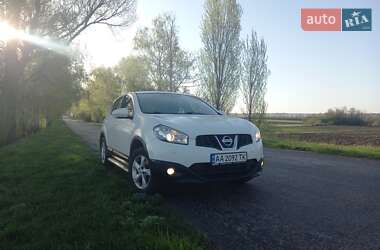 Внедорожник / Кроссовер Nissan Qashqai 2011 в Киеве