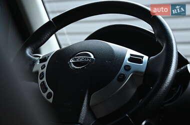 Позашляховик / Кросовер Nissan Qashqai 2008 в 