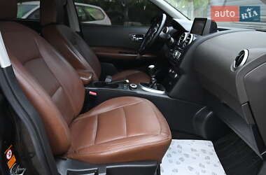 Позашляховик / Кросовер Nissan Qashqai 2008 в 