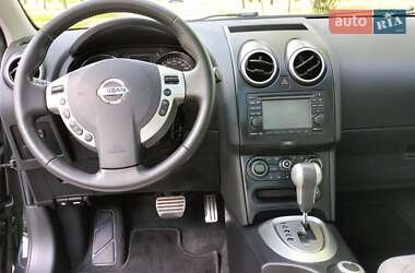 Позашляховик / Кросовер Nissan Qashqai 2012 в 