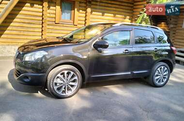 Позашляховик / Кросовер Nissan Qashqai 2012 в 