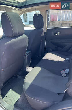 Внедорожник / Кроссовер Nissan Qashqai 2011 в 