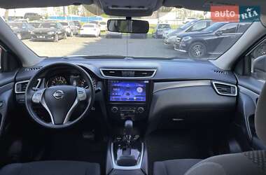 Позашляховик / Кросовер Nissan Qashqai 2015 в 