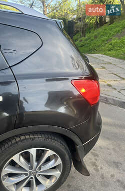 Позашляховик / Кросовер Nissan Qashqai 2009 в 