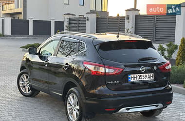 Позашляховик / Кросовер Nissan Qashqai 2015 в 