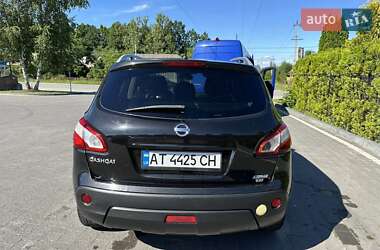 Внедорожник / Кроссовер Nissan Qashqai 2011 в 