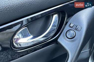 Позашляховик / Кросовер Nissan Qashqai 2014 в 