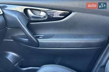 Позашляховик / Кросовер Nissan Qashqai 2014 в 