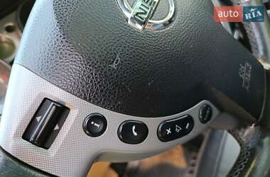 Позашляховик / Кросовер Nissan Qashqai 2008 в 