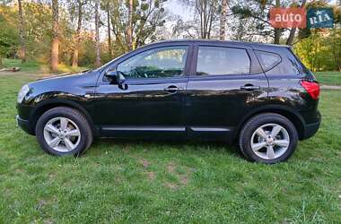 Позашляховик / Кросовер Nissan Qashqai 2008 в 