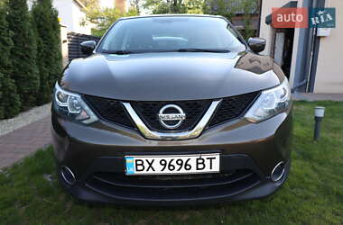 Внедорожник / Кроссовер Nissan Qashqai 2016 в 