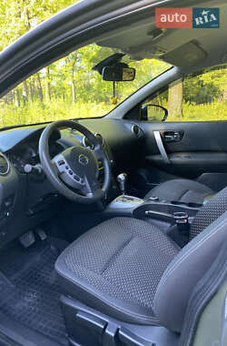 Внедорожник / Кроссовер Nissan Qashqai 2008 в 