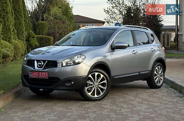Внедорожник / Кроссовер Nissan Qashqai 2011 в 