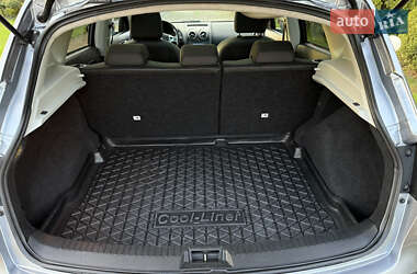 Внедорожник / Кроссовер Nissan Qashqai 2011 в 