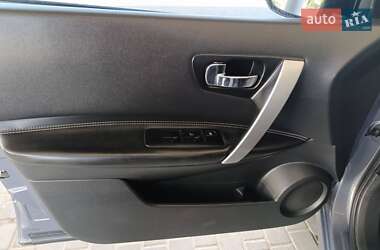 Внедорожник / Кроссовер Nissan Qashqai 2007 в 