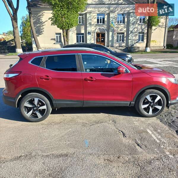 Внедорожник / Кроссовер Nissan Qashqai 2016 в Ровно