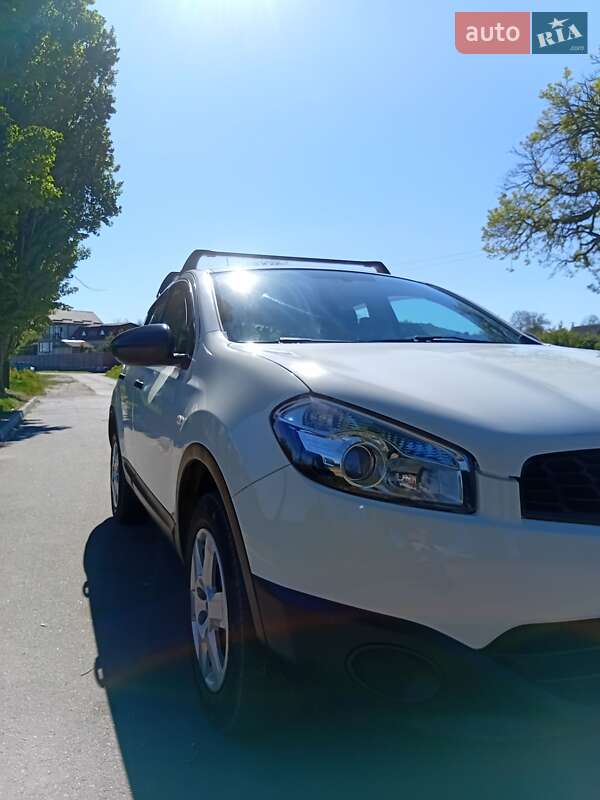 Внедорожник / Кроссовер Nissan Qashqai 2011 в Верхнеднепровске