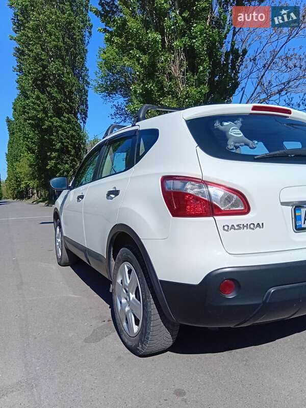 Внедорожник / Кроссовер Nissan Qashqai 2011 в Верхнеднепровске