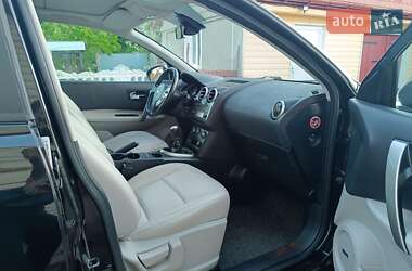 Позашляховик / Кросовер Nissan Qashqai 2011 в 