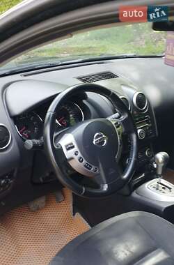 Внедорожник / Кроссовер Nissan Qashqai 2010 в 