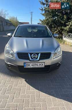 Внедорожник / Кроссовер Nissan Qashqai 2007 в 