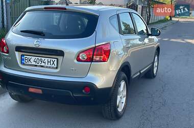 Внедорожник / Кроссовер Nissan Qashqai 2007 в 