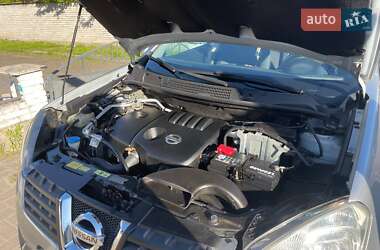 Внедорожник / Кроссовер Nissan Qashqai 2007 в 
