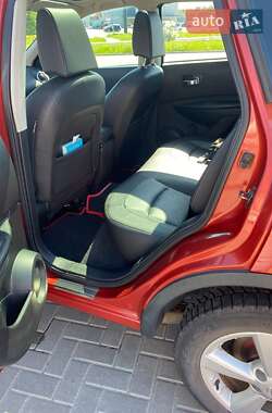 Внедорожник / Кроссовер Nissan Qashqai 2008 в 