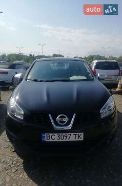 Позашляховик / Кросовер Nissan Qashqai 2011 в Львові