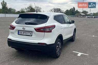 Внедорожник / Кроссовер Nissan Qashqai 2018 в 