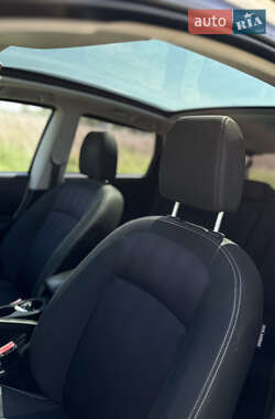 Внедорожник / Кроссовер Nissan Qashqai 2012 в 