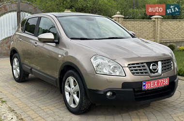 Позашляховик / Кросовер Nissan Qashqai 2010 в 