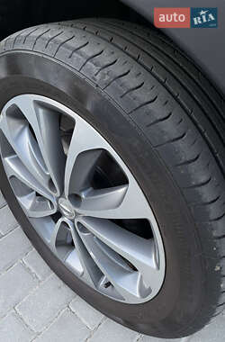 Позашляховик / Кросовер Nissan Qashqai 2010 в 