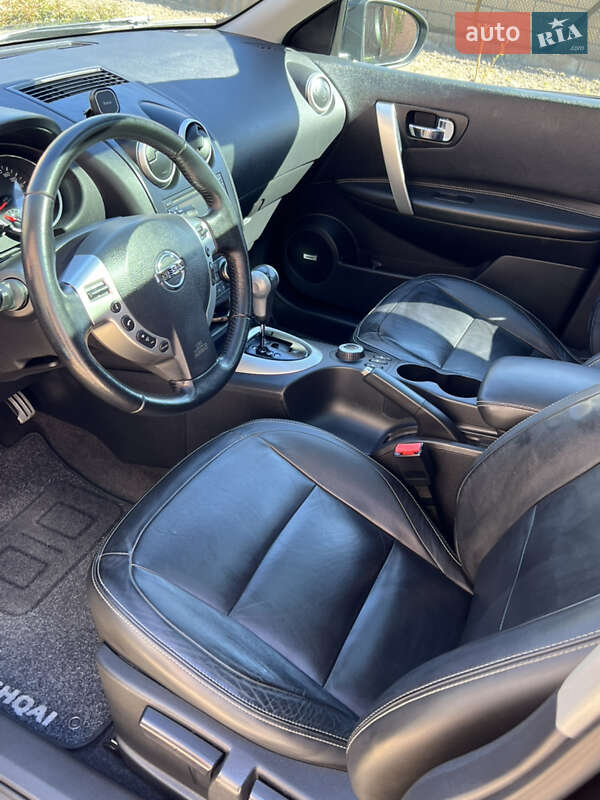 Позашляховик / Кросовер Nissan Qashqai 2012 в Києві