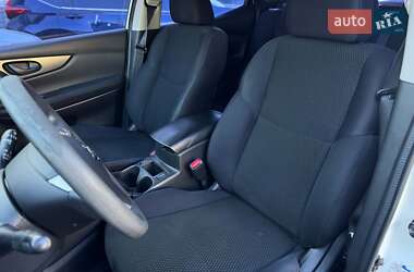Внедорожник / Кроссовер Nissan Qashqai 2017 в 
