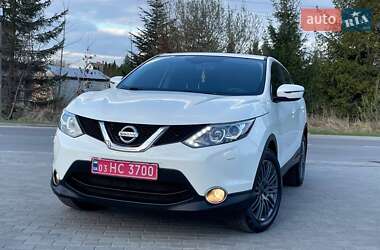 Позашляховик / Кросовер Nissan Qashqai 2015 в 