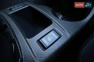 Позашляховик / Кросовер Nissan Qashqai 2015 в 